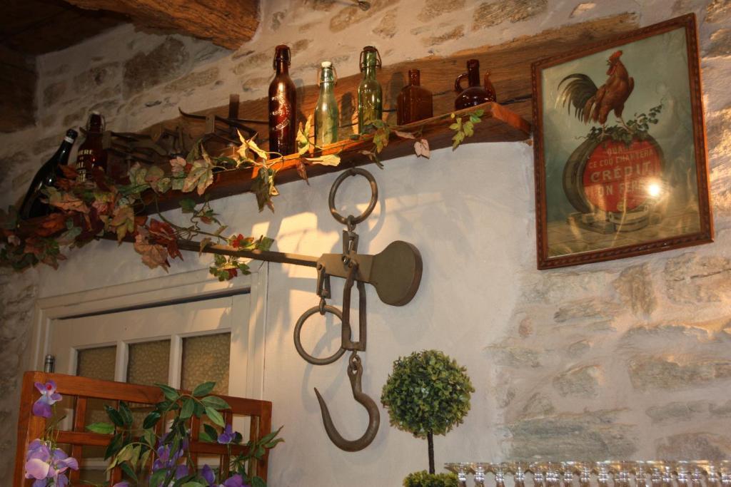 Hotel Les Tilleuls De Pareloup A Salles-Curan المظهر الخارجي الصورة
